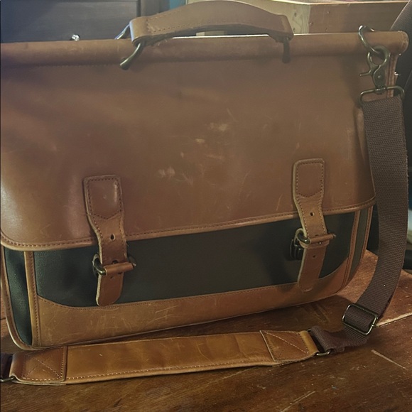L.L Bean Leather & Canvas Messenger Bag | Classic Work Satchel - Picture 3 of 16